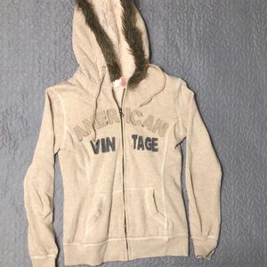 Women’s hooded sweatshirt